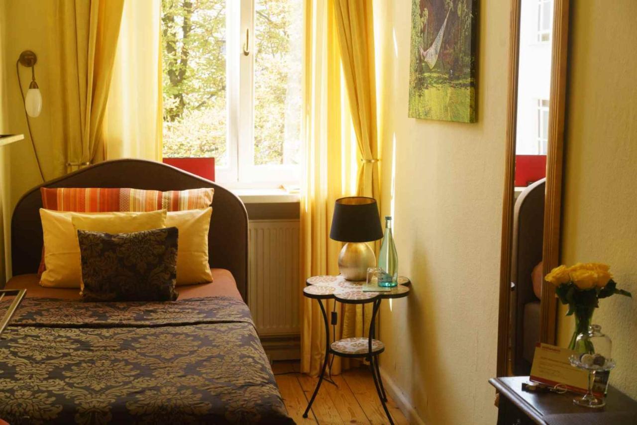 Single Room with Shared Bathroom