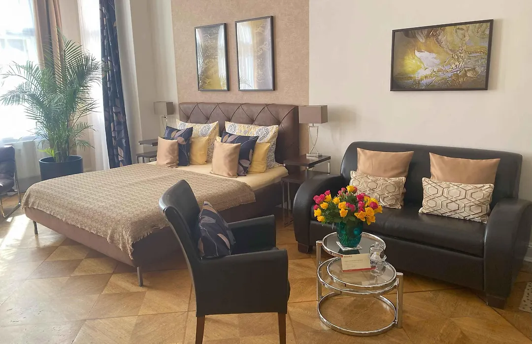 Boutique Hotel Mittendrin Berlin-1